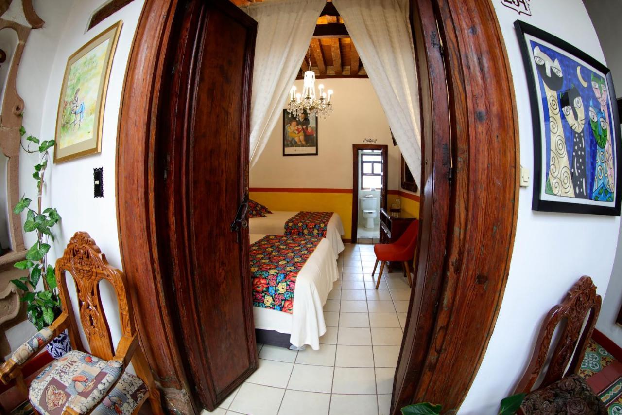 Hotel Casa Baez Pátzcuaro Buitenkant foto