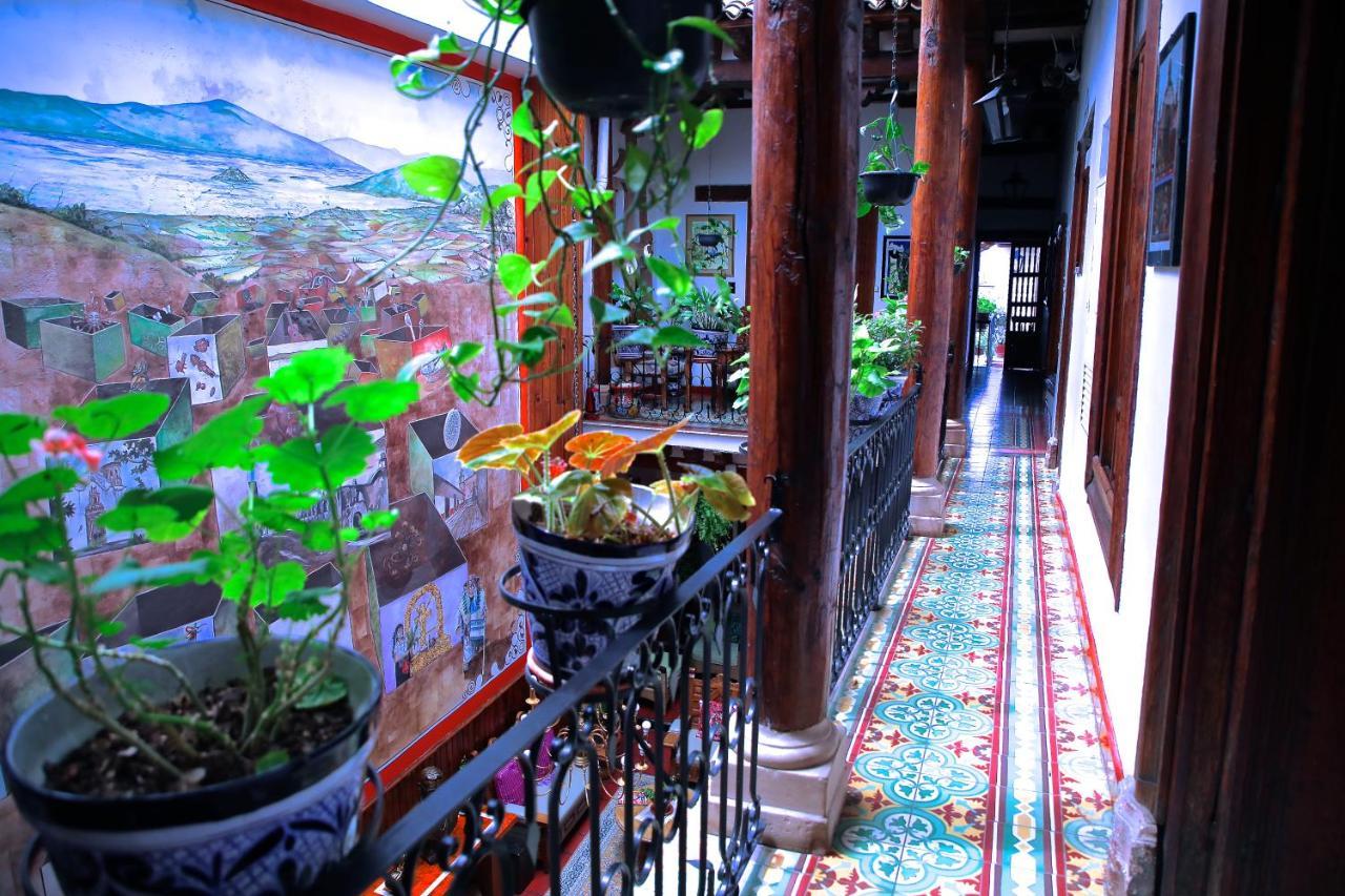 Hotel Casa Baez Pátzcuaro Buitenkant foto