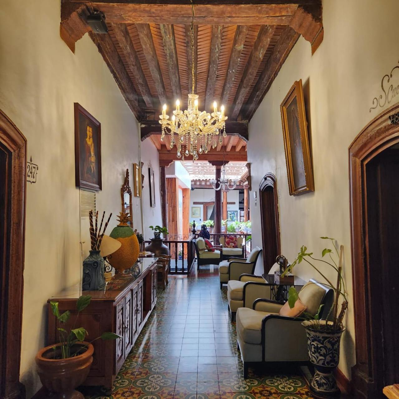 Hotel Casa Baez Pátzcuaro Buitenkant foto