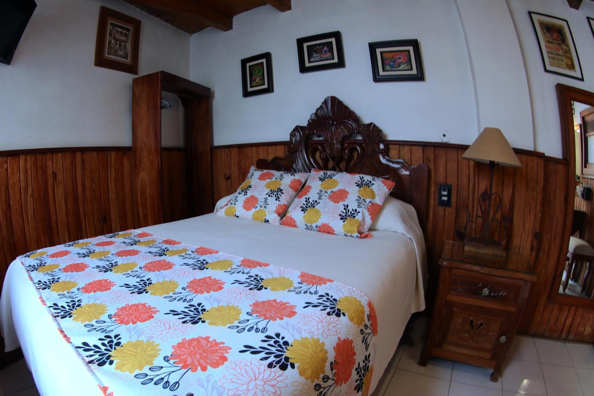 Hotel Casa Baez Pátzcuaro Buitenkant foto