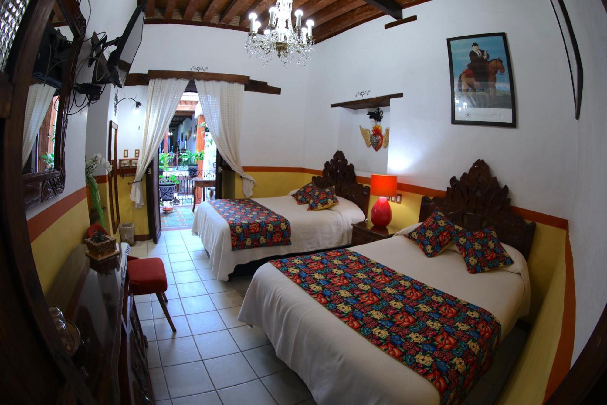 Hotel Casa Baez Pátzcuaro Buitenkant foto