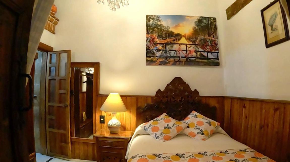 Hotel Casa Baez Pátzcuaro Buitenkant foto